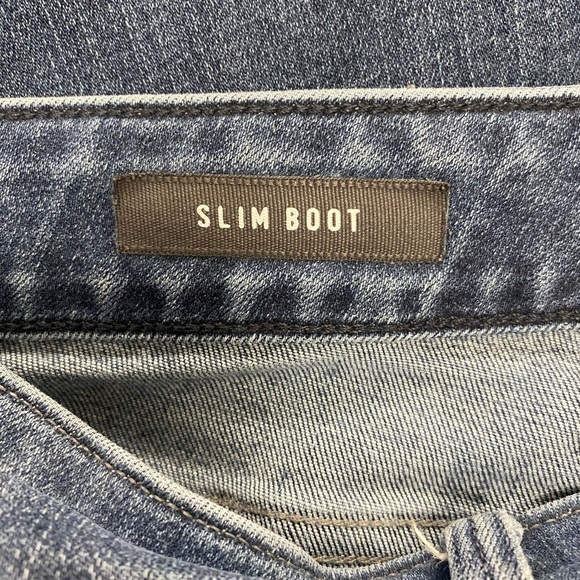 4 for $25 🍒  Torrid Women's Blue Jeans - Picture 3 of 5